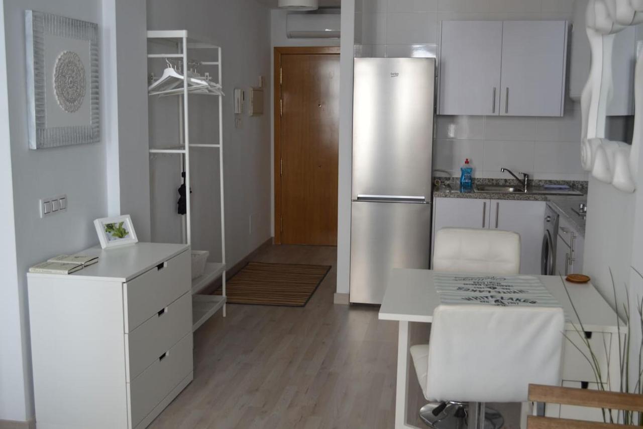 Modern Studio Flat Close To Plaza Merced Málaga Exteriör bild